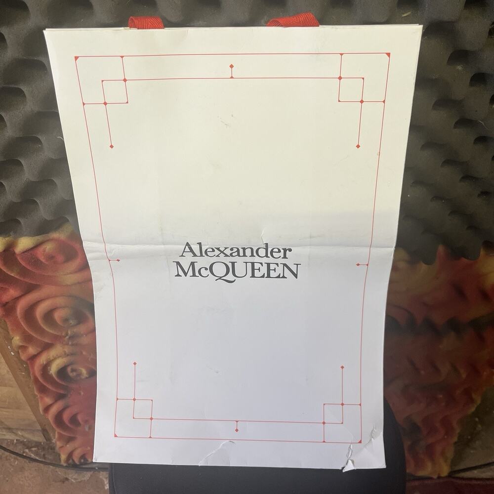 Alexander McQUEEN Designer Medium Cream Paper Gift Bag Shopping Tote Red Ribbon
